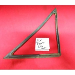 GUARNIZIONE DEFLETTORE SINISTRA FIAT 124 COUPE 