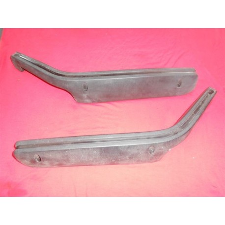 BRACCIOLO TIRAPORTA FIAT 124 SPYDER 