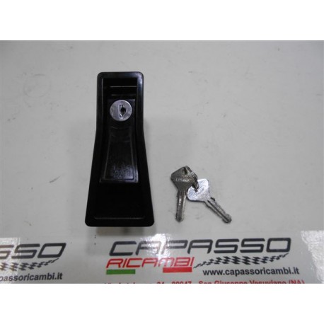 MANIGLIA APERTURA BAULE POSTERIORE MASERATI