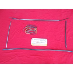 GUARNIZIONE PARABREZZA ALFA 164 