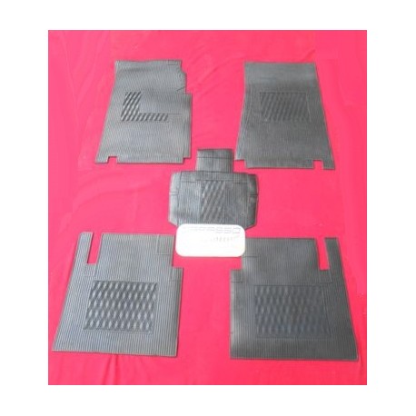 SOPRATAPPETO IN GOMMA FIAT 124 SPORT