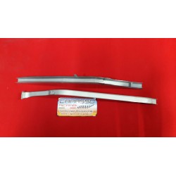 LUNGHERONE SOSTEGNO PIANALE SINISTRO ALFAROMEO GT