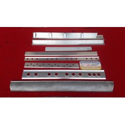 SOTTOPORTA COMPLETI ALFAROMEO GIULIETTA SPIDER DESTRO