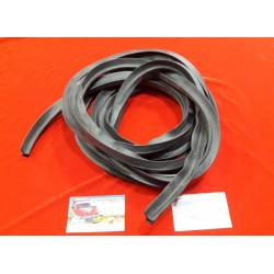 GUARNIZIONE SOTTOPORTA FIAT 1300