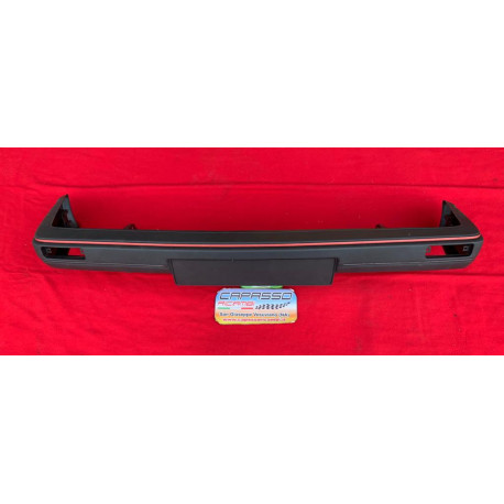 PARAURTO ANTERIORE VOLKSWAGEN GOLF GT CON BORDINO ROSSO