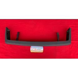 PARAURTO ANTERIORE VOLKSWAGEN GOLF GT CON BORDINO ROSSO