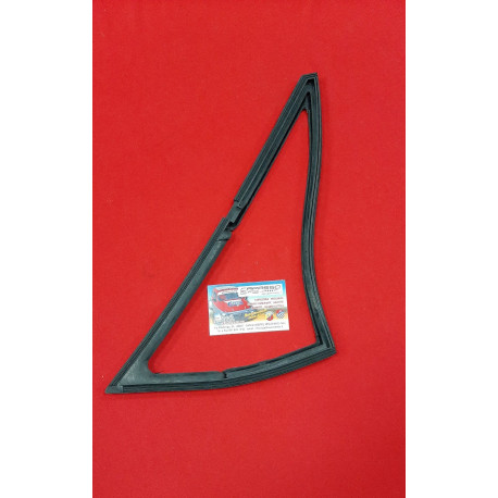 GUARNIZIONE DEFLETTORE DESTRO FIAT 124 SPIDER