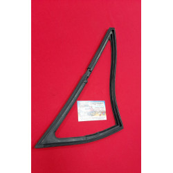 GUARNIZIONE DEFLETTORE DESTRO FIAT 124 SPIDER