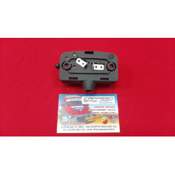 LUCE DI CORTESIA INTERNA FIAT 124 SPIDER