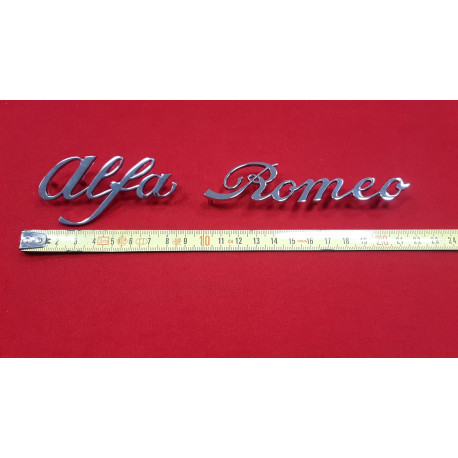 SCRITTA ALFAROMEO POSTERIORE GIULIA