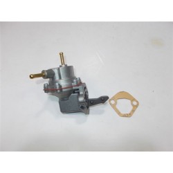 POMPETTA C BENZINA  VOLVO 66 