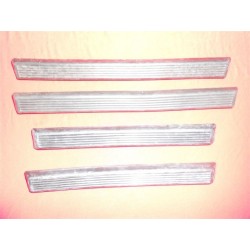 GOMME PARAURTO ANTERIORE LANCIA FULVIA COUPE 