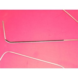 SERIE RASCHIAVETRI..4 PEZZI  ANTERIORI FIAT 128 .N.B 4 PORTE