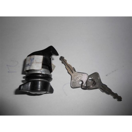BLOCCHETTO CHIUSURA CASSETTO INTERNO ALFAROMEO GIULIA